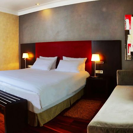 Hotel Nh Познань Экстерьер фото