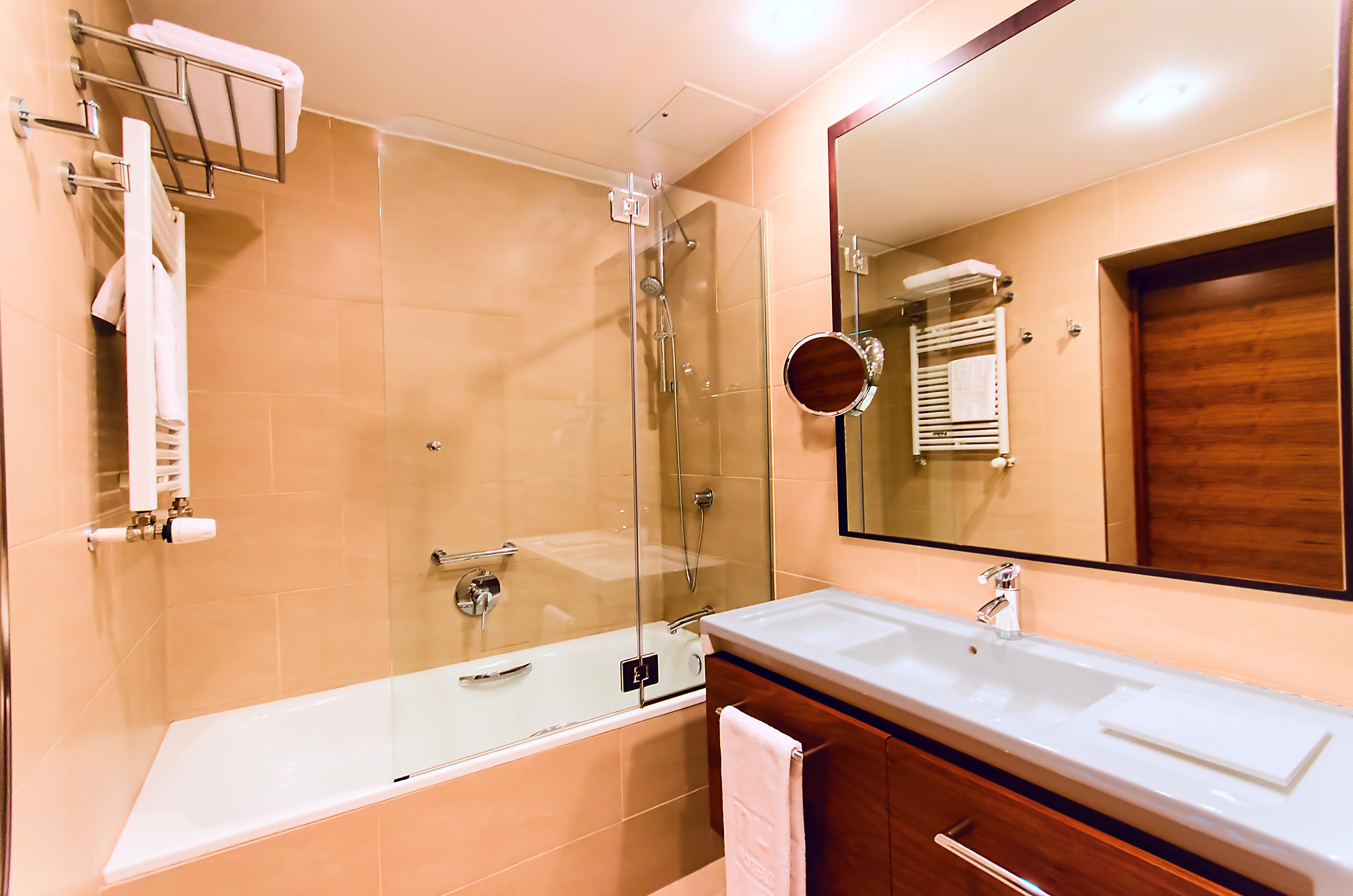 Hotel Nh Познань Экстерьер фото