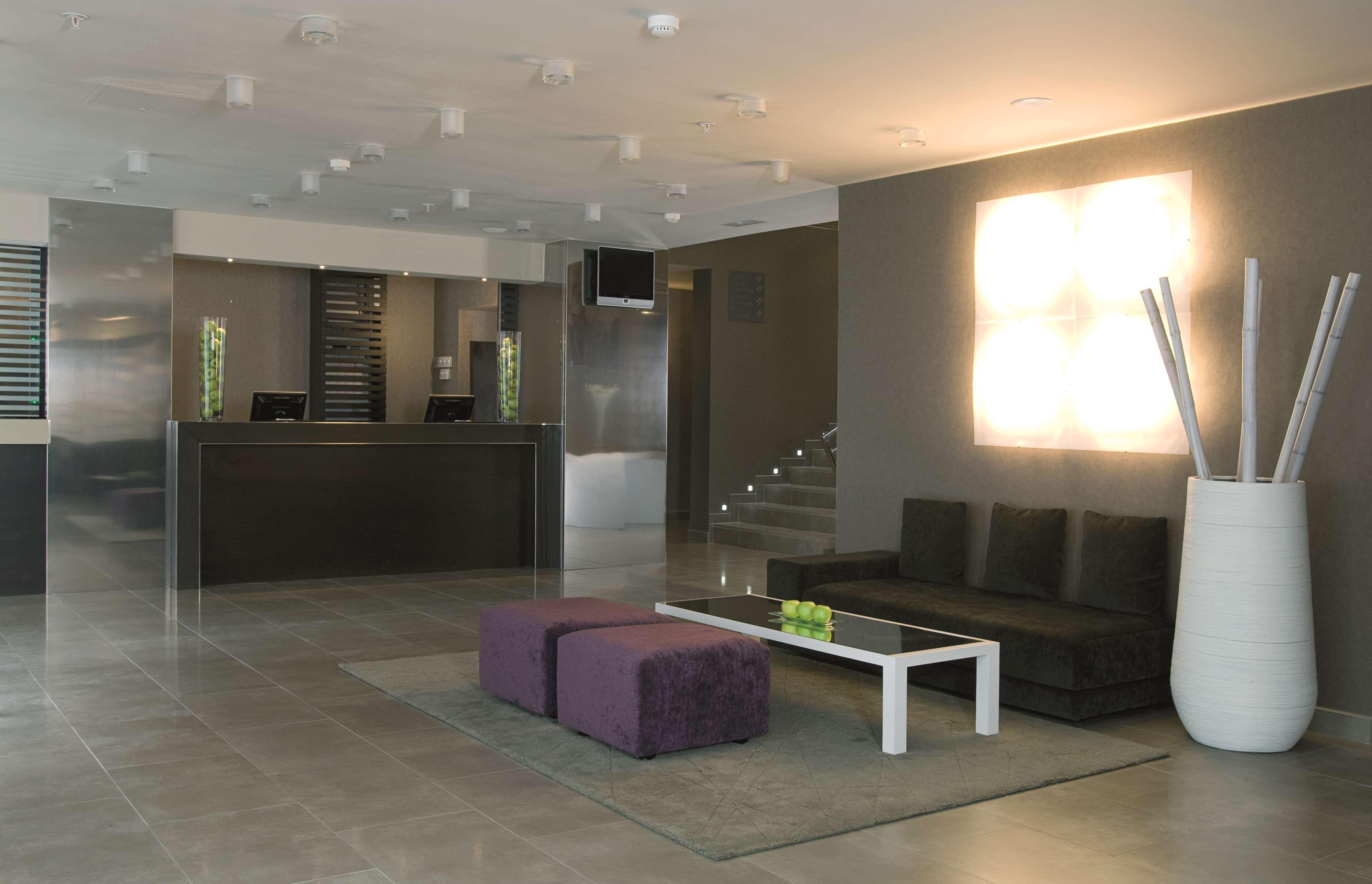 Hotel Nh Познань Экстерьер фото