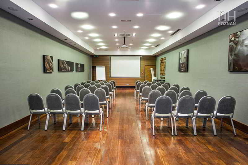Hotel Nh Познань Экстерьер фото