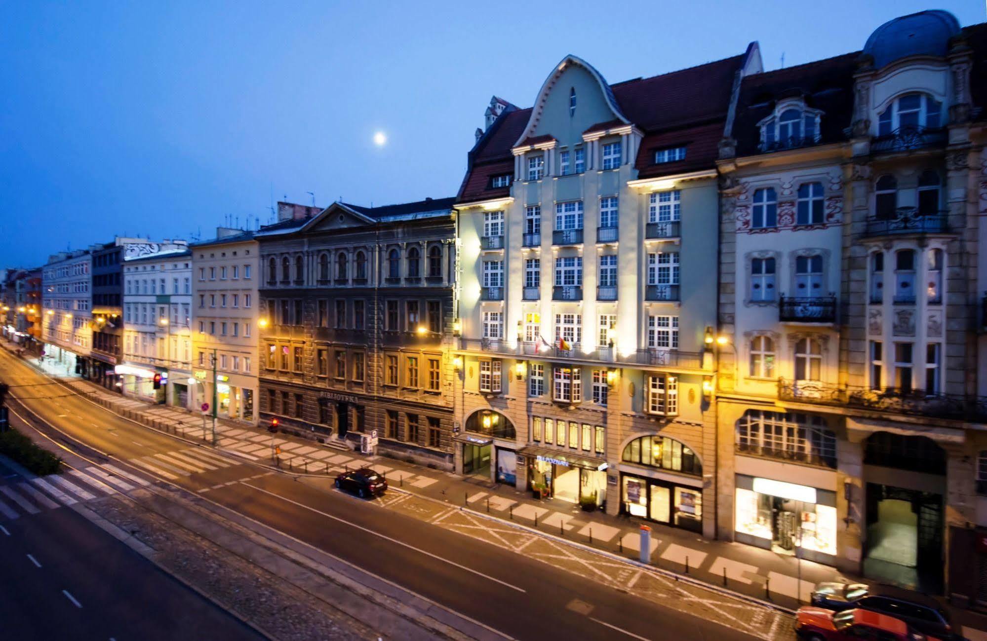 Hotel Nh Познань Экстерьер фото